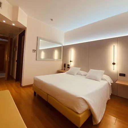 Western Solaf 4* Медолаго
